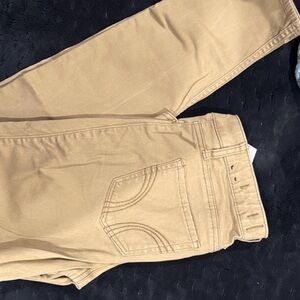 Hollister Low-Rise Super Skinny Pants in Beige